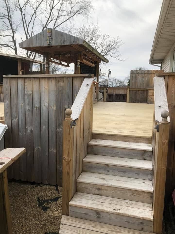 Covered outdoor bar built on a deck